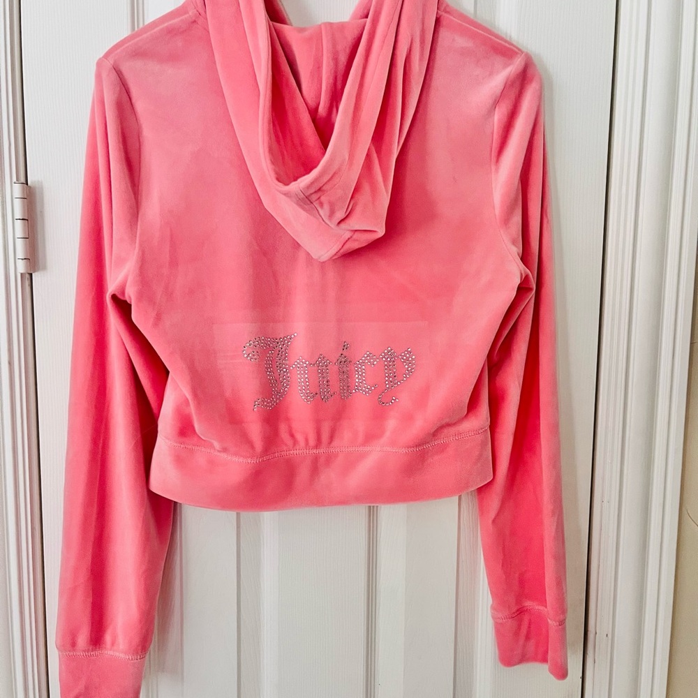 [L] Juicy Couture velour hoodie in Strawberry Ice color